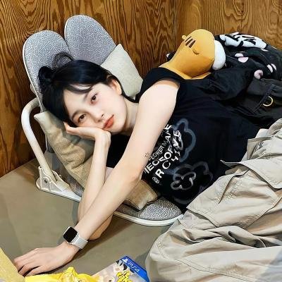 侬好，我的东北女友